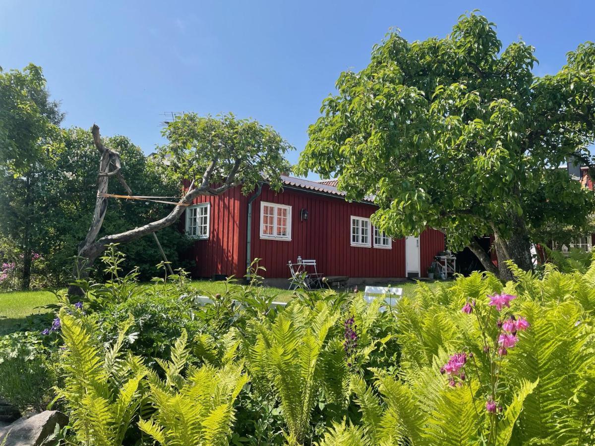 Charmigt Boende Med Perfekt Laege I Gamla Stan Falkenberg Luaran gambar